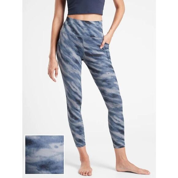 Athleta Salutation Stash Pocket II Printer 7/8 Tight Navy Size XL Tall NWT - Picture 1 of 9